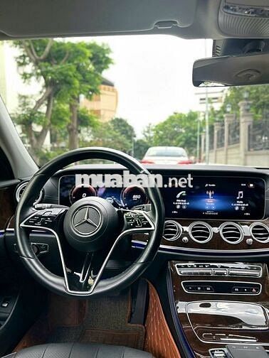 Merc E200 Exclusive 2022 bản đủ option V1 LƯỚT