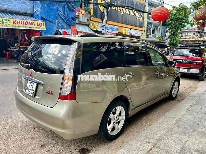 Mitsubishi Grandis 2008 - xe đẹp zin
