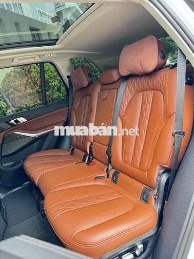 BMW X5 2023 xDrive40i xLine - 4000 km