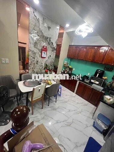 -  SÁT MTKD ĐỈNH - HUỲNH VĂN NGHỆ - HXH 4M