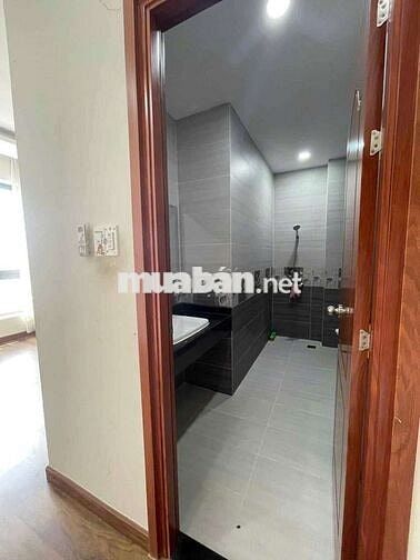 NHÀ 4 LẦU FULL NỘI THẤT XE HƠI ĐẬU TRONG NHÀ DỌN VÀO NGAY
