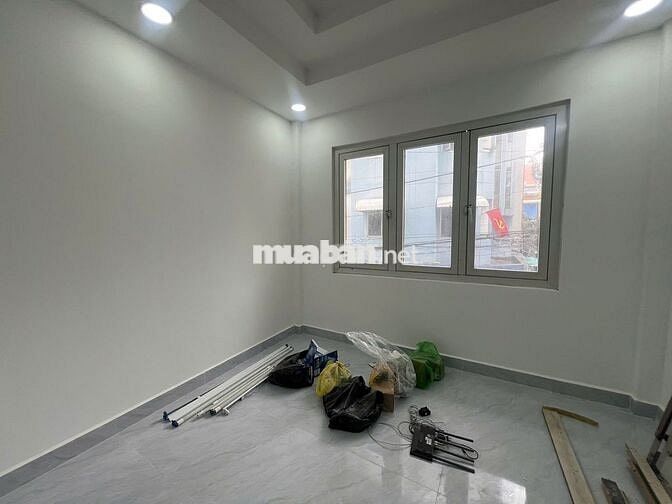 CHÍNH CHỦ CHO THUÊ CĂN HỘ TRUNG TÂM QUẬN 1 TRÊN ĐƯỜNG NGUYỄN CẢNH CHÂN