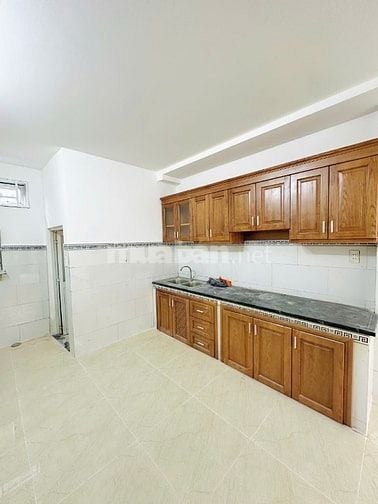 Bán nhà tại Quận BÌnh Tân - Sổ hồng riêng 1 lầu 2pn - NH hỗ trợ 80%