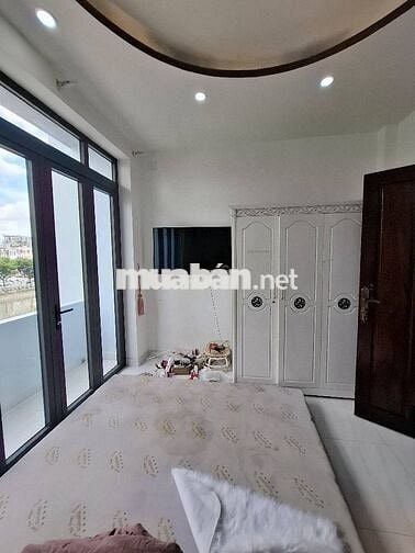🌟 Nhà 4 tầng lô góc, mặt tiền đường, 40m², sổ hồng riêng, chỉ 7.5 tỷ 🌟