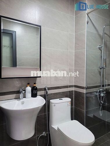 Căn hộ Duplex ngay trung tâm Quận 10 – gần Công viên Lê Thị Riêng