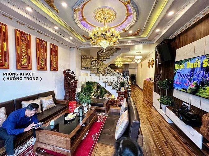 Bán căn nhà ngắm view săn mây bao đẹp phường 8