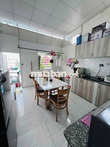 Nhà 4 Tầng SHR – Cách Hẻm Xe Hơi 7m – Nguyễn Thị Tần P2 Q8 – 3,98 Tỷ