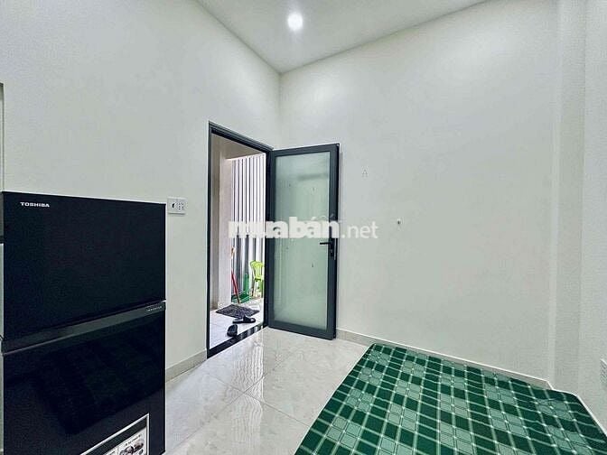CHO THUÊ PHÒNG STUDIO FULL NỘI THẤT GẦN ĐH VLU IUH NTT TIỆN ĐI BTHANH
