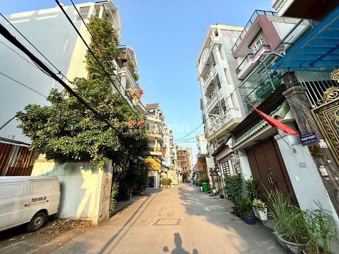 ⭐️Bán Toà CHDV 6 Lầu Cao cấp hẻm 10m Phạm Văn Chiêu, P14, thu 100triệu