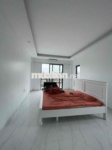 NHÀ HIẾM LĨNH NAM - Ô TÔ TRÁNH - 6 TẦNG THANG MÁY - KINH DOANH