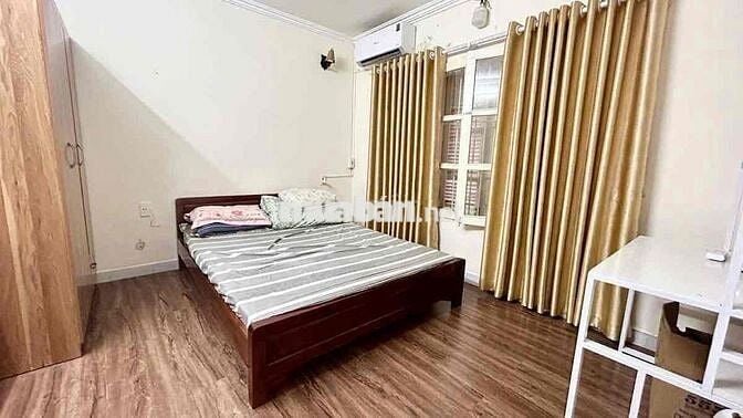 Cần bán gấp!  Nhà Đẹp Thanh Nhàn ,tầng 1, gần Đường Ô Tô, 80m2