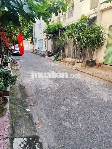 CHO THUÊ NHÀ NGUYÊN CĂN 1 TRỆT 3 LẦU QUỐC LỘ 13 THỦ ĐỨC