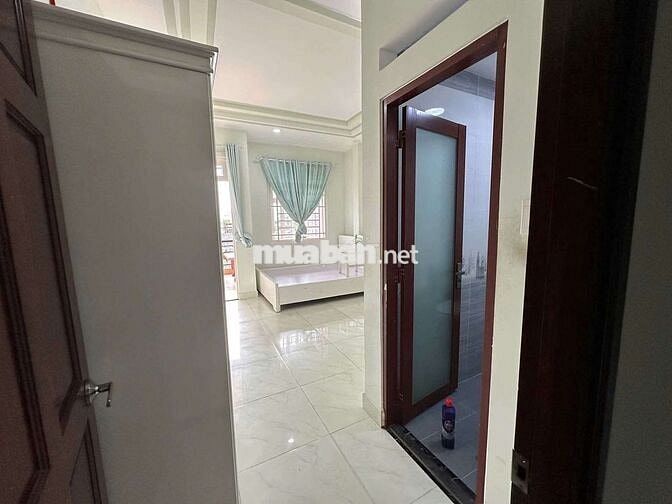 NHÀ 3 TẦNG 4PN - HẺM XE HƠI - CÓ MÁY LẠNH, TỦ LẠNH, MÁY GIẶT, THỦ ĐỨC