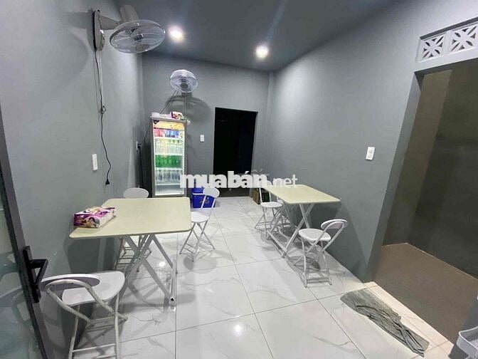 MT Cư Xá Bắc Hải,Quận 10.Trệt - 1 lầu - sân thượng - Trống suốt