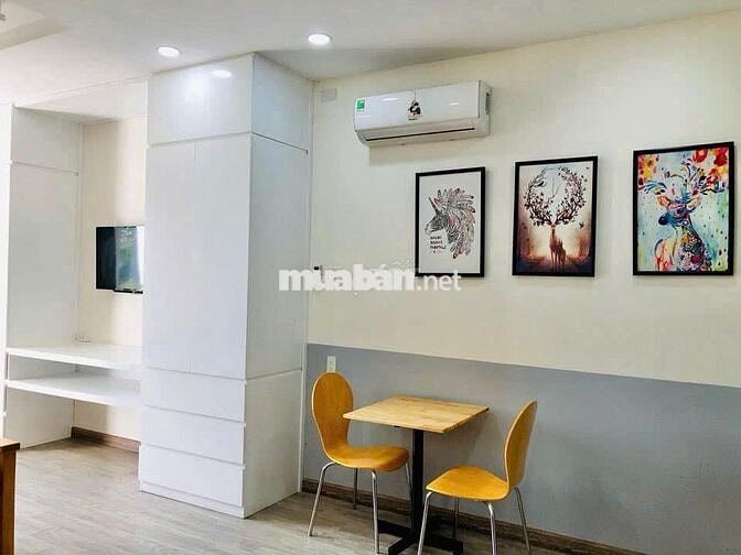 Căn hộ dịch vụ 2 phòng ngủ cao cấp mở cửa sổ ngắm nhìn kênh Như Lộc