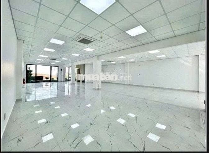 MẶT TIỀN HUỲNH VĂN BÁNH - NGANG 12 - NGUYÊN CĂN 50 TRIỆU
