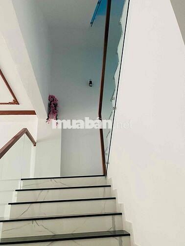 chính chủ bán nhà 3 tầng đường 10,5m TRẦN QUANG DIỆU