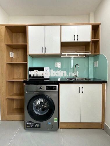 Căn hộ dịch vụ ban công cao cấp đầy đủ tiện nghi ngay kênh Nhiều Lộc