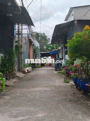 CHỈ 1Tỷ  BÁN NHÀ 150M2 FULL THỔ CƯ , GẦN CHỢ VIỆT KIỀU ,TÂN THÔNG HỘI