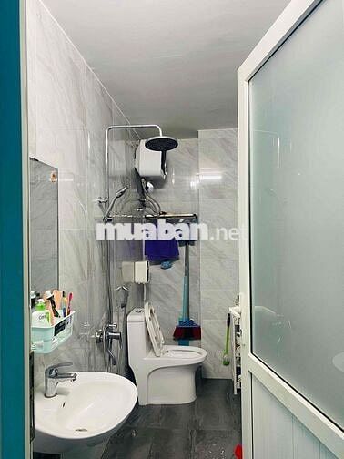 chính chủ bán nhà 3 tầng đường 10,5m TRẦN QUANG DIỆU