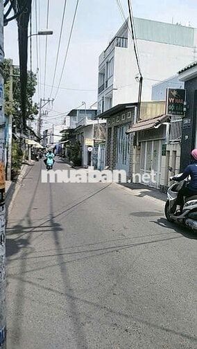 CHO THUÊ NHÀ 92M2 TO CHÀ BÁ CÓ SÂN RỘNG HẺM 1991 LÊ VĂN LƯONG