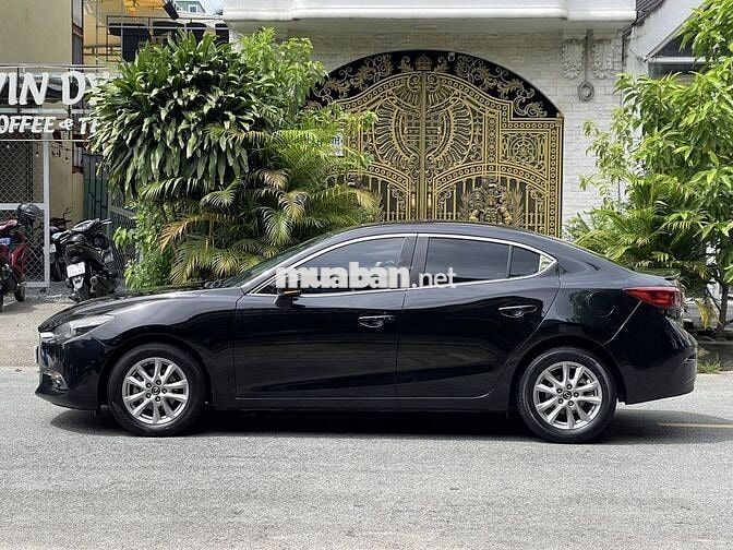 Mazda 3 1.5AT 2018 Màu Đen Xe Đẹp Ngon Bổ Rẻ