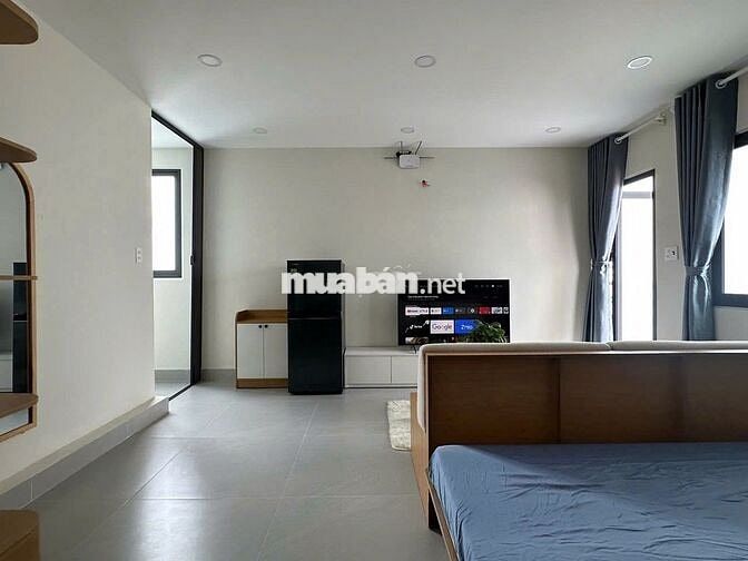 Căn hộ dịch vụ ban công cao cấp đầy đủ tiện nghi ngay kênh Nhiều Lộc