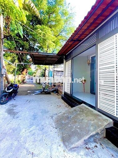 Nhà Mới Ngay Bến Xe Hiệp Thành Q12 Giá 2 Tỷ 4,5x14 Còn tl