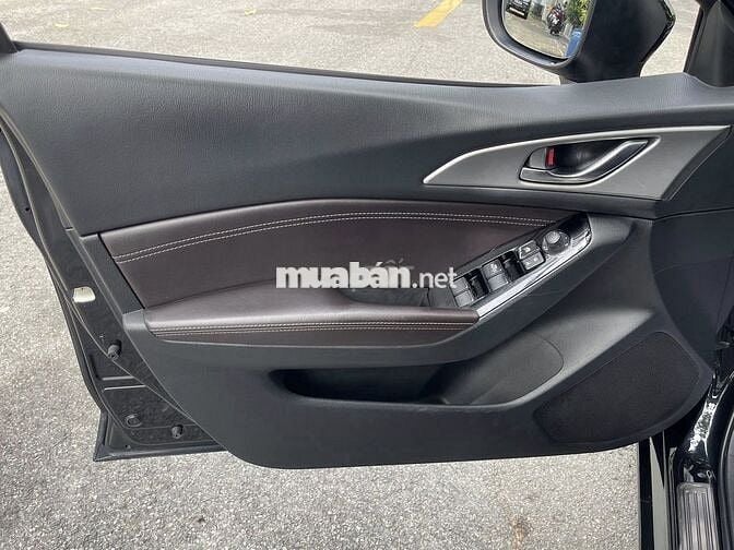 Mazda 3 1.5AT 2018 Màu Đen Xe Đẹp Ngon Bổ Rẻ