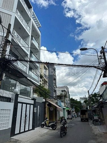⭐️Nhà 5 Lầu THANG MÁY tuyệt đẹp Cao cấp Mặt tiền Huỳnh Khương An, P5
