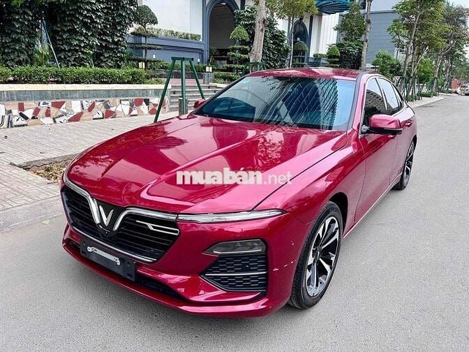 VINPFAST LUX A2.0PLUT