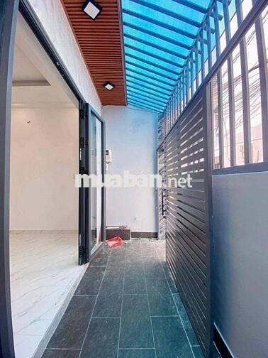 Cho thuê Nhà nguyên căn 1 Trêt 1 Lầu ban công 60m2 Quận 7