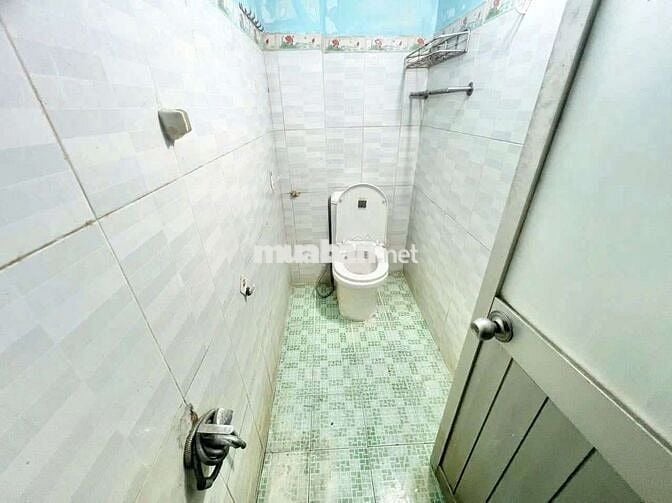Em chinh chu cần cho thuê gấp siêu phẩm mới rẻ tiền