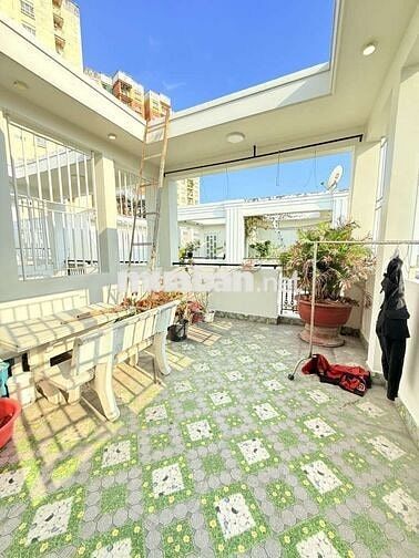 NHÀ ĐẸP 4 TẦNG 4 PN, FULL NỘI THẤT TT Q8 - HẼM XE HƠI , NHỈNH 5 TỈ
