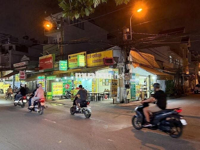 Chính chủ bán đất  DT:208,4m2 giá 23 tỳ ,SH,HBC,TĐ