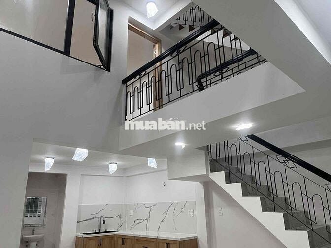 cho thuê nhà nguyên căn mới sạch sẽ. 3pn3wc Lê quang định p7, BT