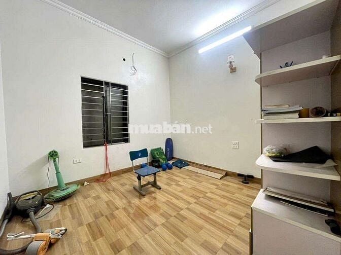 Bán nhà Quang Trung hà đông dt 36m 3tỷ1  3 tầng 4 ngủ