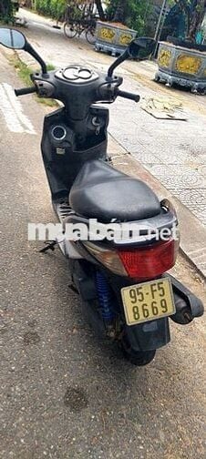 Cần bán xe hãng yamaha máy móc zin em
