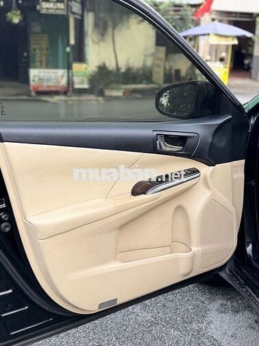 Camry 2017 2.0E chất xe đẹp, không lỗi rất mới