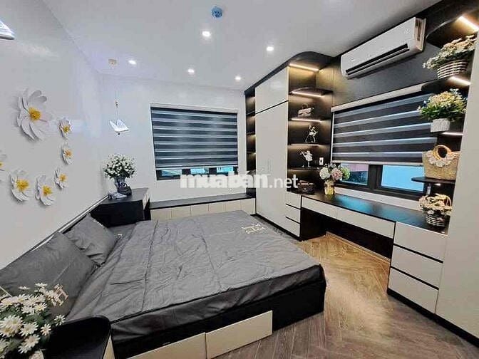 SIÊU PHẨM HOÀNG MAI , Ô TÔ ĐỖ CỬA , NHÀ MỚI TINH FUN NỘI THẤT DT 52 M