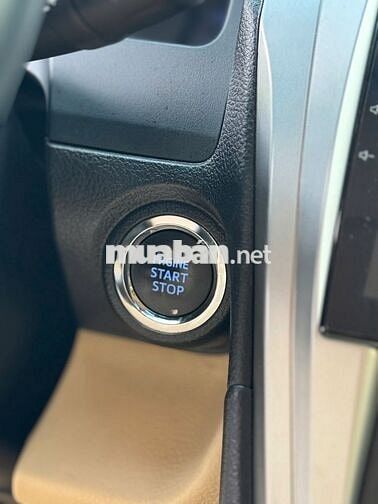 Camry 2017 2.0E chất xe đẹp, không lỗi rất mới