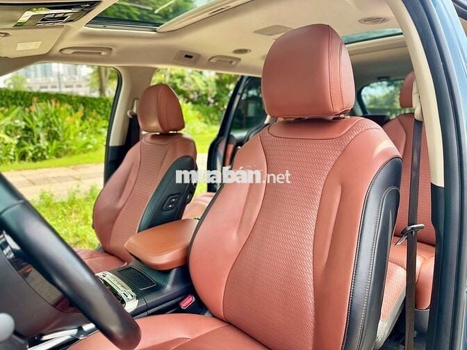Kia Carnival Signature 2022 - 46000 km