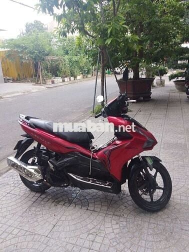 Mua xe AB đỏ đón tết đỏ như son