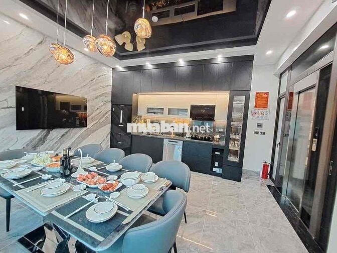 SIÊU PHẨM HOÀNG MAI , Ô TÔ ĐỖ CỬA , NHÀ MỚI TINH FUN NỘI THẤT DT 52 M