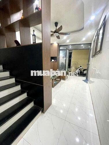 Bán nhà Quang Trung hà đông dt 36m 3tỷ1  3 tầng 4 ngủ
