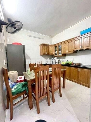 Bán nhà Quang Trung hà đông dt 36m 3tỷ1  3 tầng 4 ngủ
