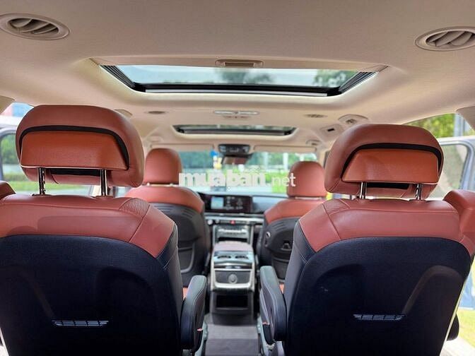 Kia Carnival Signature 2022 - 46000 km