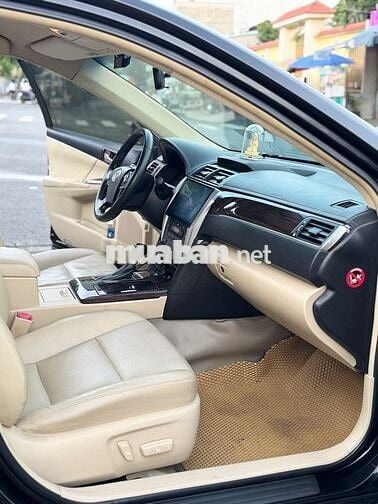Camry 2017 2.0E chất xe đẹp, không lỗi rất mới