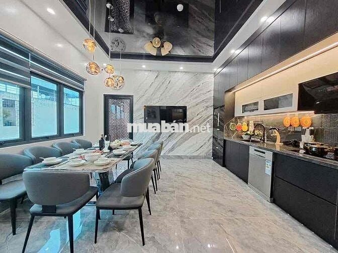 SIÊU PHẨM HOÀNG MAI , Ô TÔ ĐỖ CỬA , NHÀ MỚI TINH FUN NỘI THẤT DT 52 M