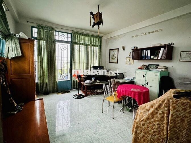 Mặt tiền 153m2 3 tầng đường 49.hbc thủ đức. Giá 13 ty